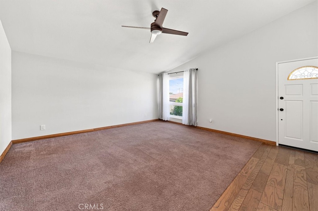 18926 Claycrest Property Photo 5