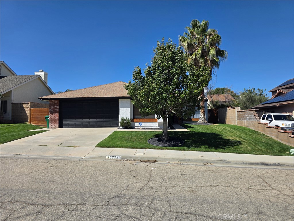 37749 Autumn Lane Property Photo 1