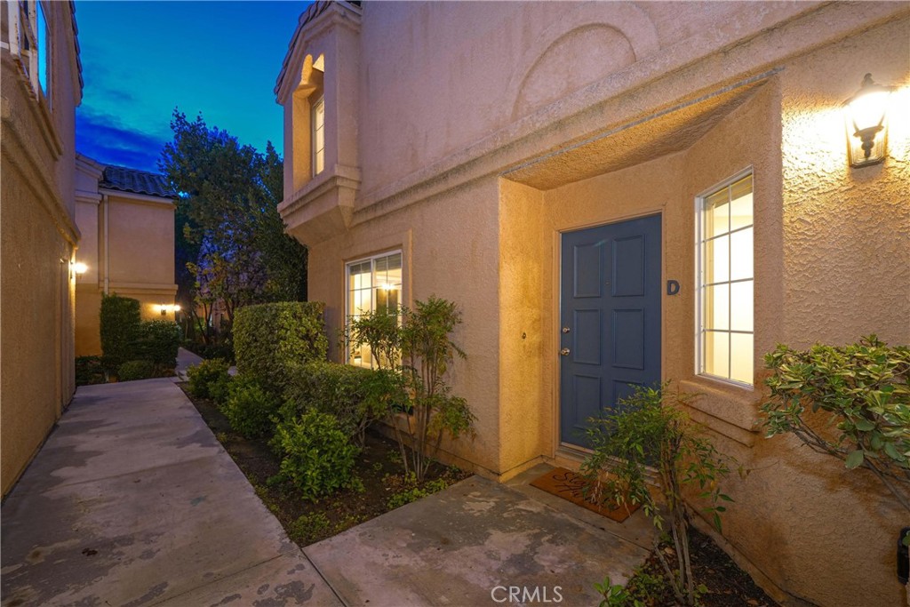25112 Steinbeck Avenue D Property Photo 41