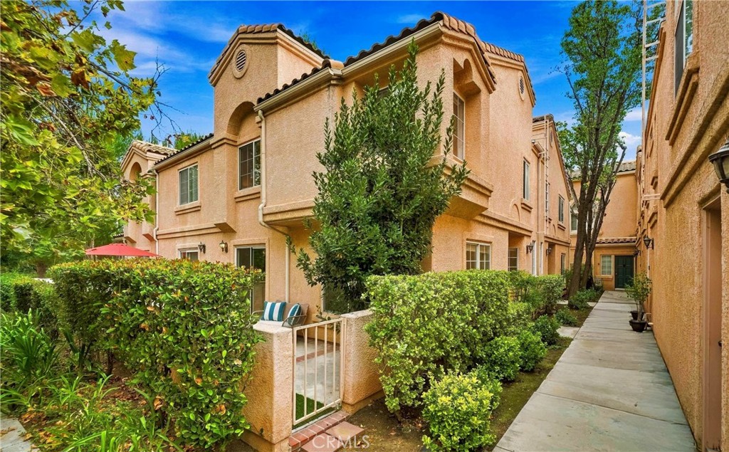 25112 Steinbeck Avenue D Property Photo 50