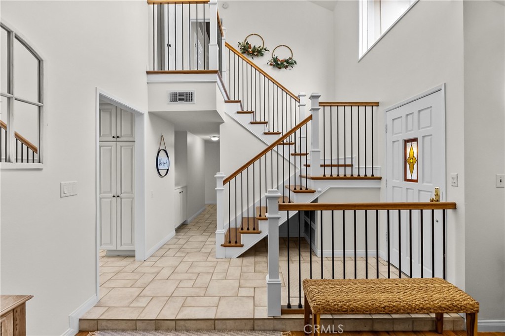 25451 Via Escovar Property Photo 6