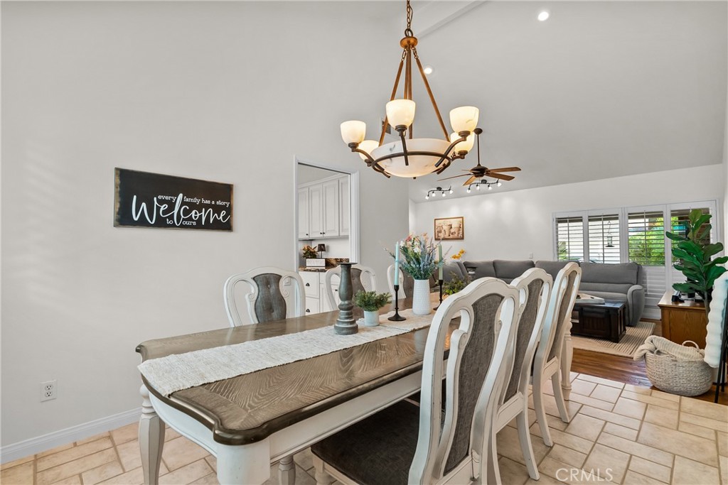 25451 Via Escovar Property Photo 12