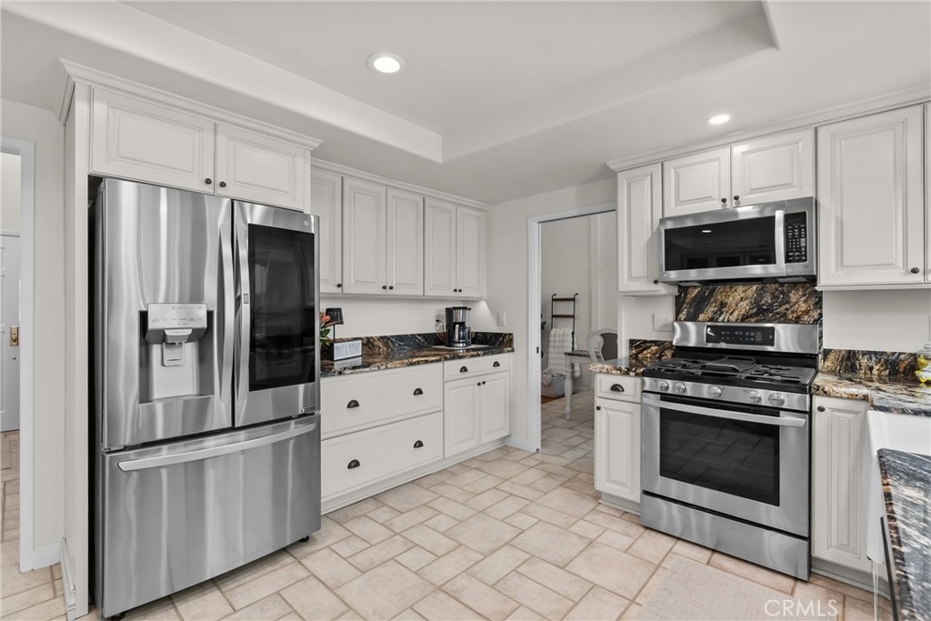 25451 Via Escovar Property Photo 16