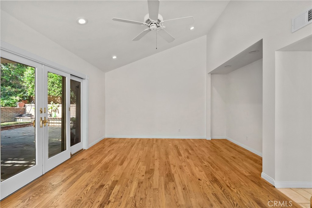 25451 Via Escovar Property Photo 22