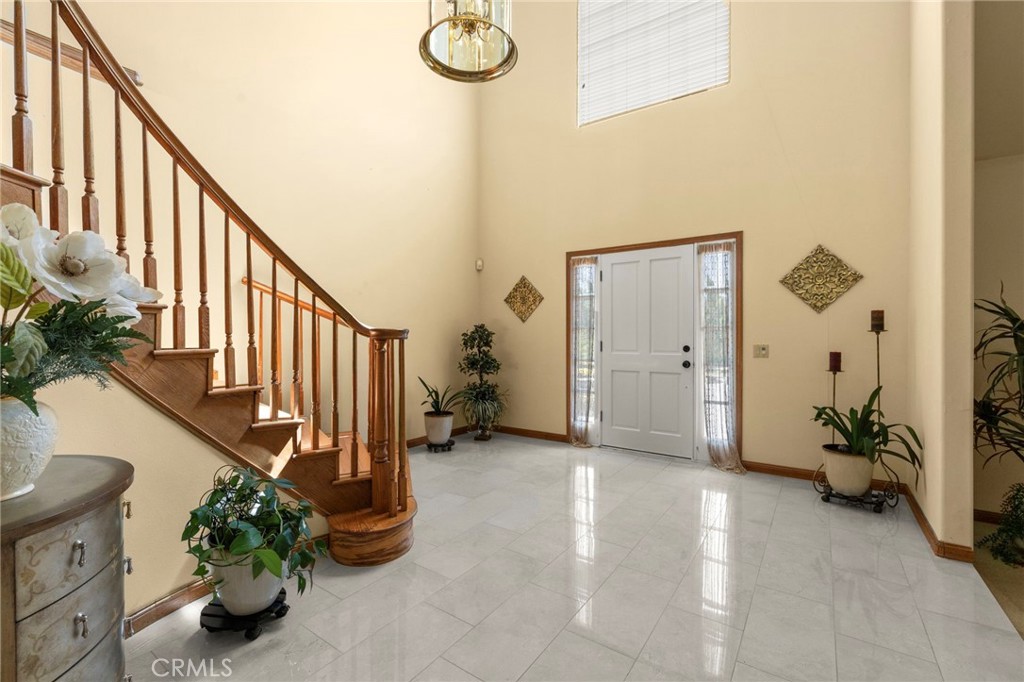 32223 Falcongate Avenue Property Photo 6