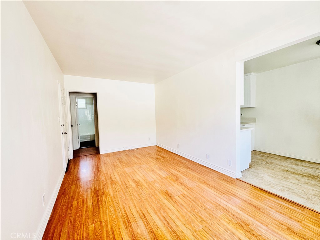 10850 Landale St Property Photo 2