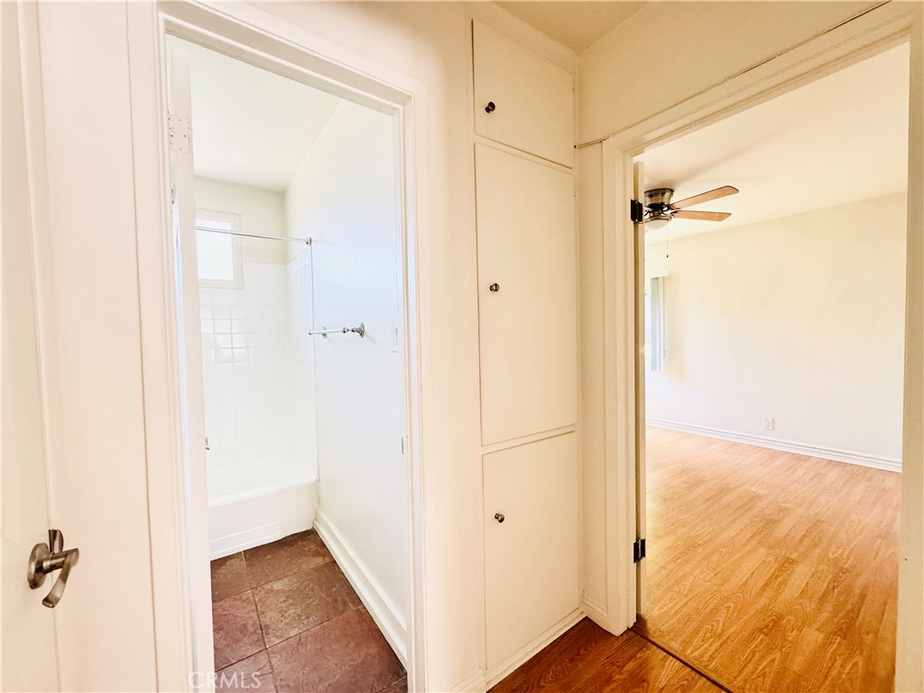 10850 Landale St Property Photo 7