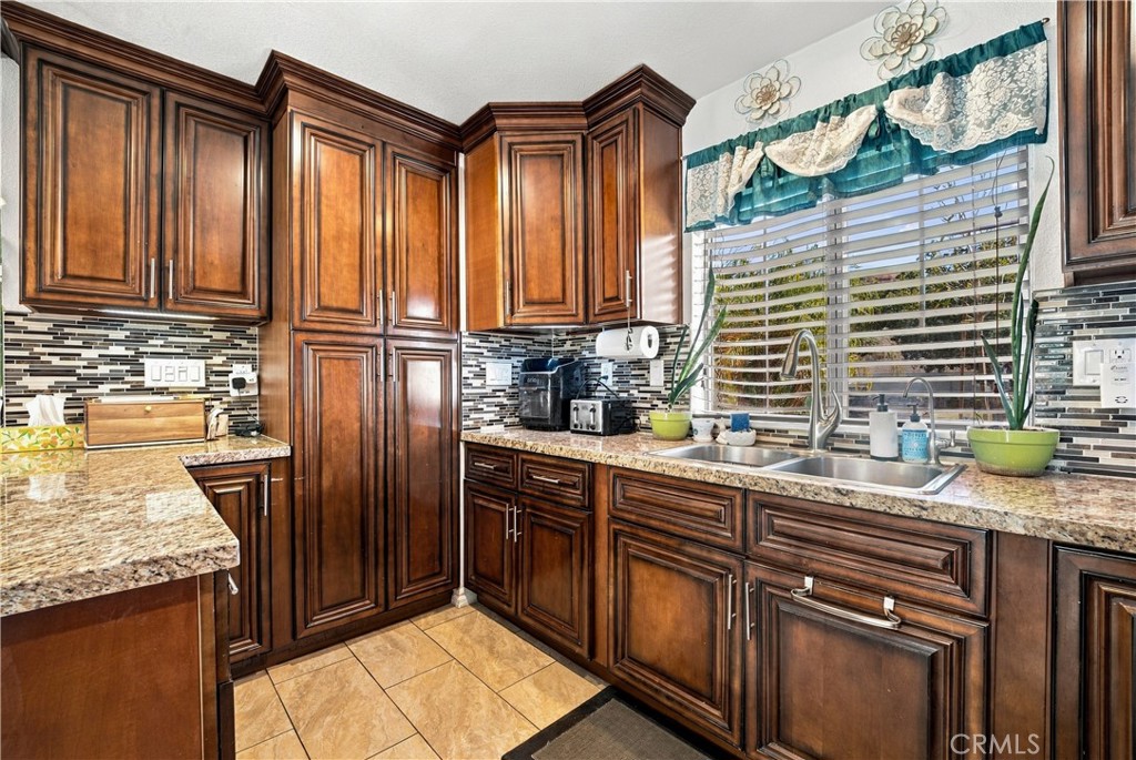 29403 Poppy Meadow Street Property Photo 15