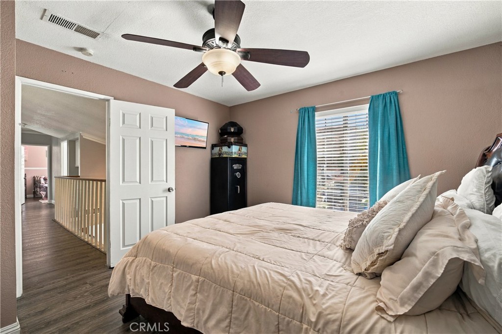 29403 Poppy Meadow Street Property Photo 32