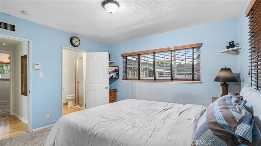 18600 Knapp Street Property Photo 29