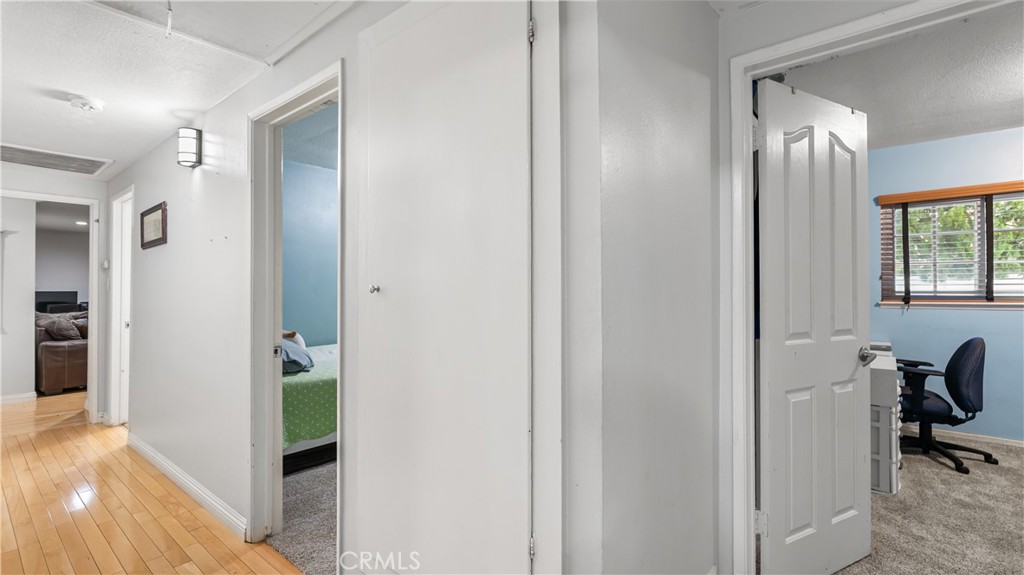 18600 Knapp Street Property Photo 32