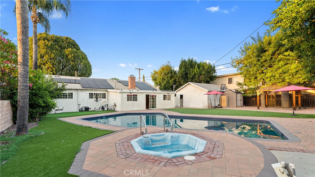 18600 Knapp Street Property Photo 54