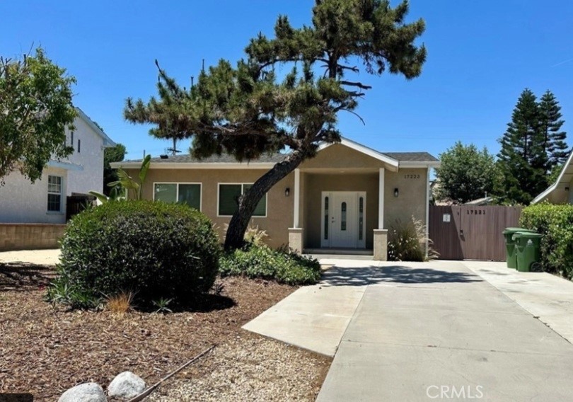 17223 Kingsbury Street Property Photo 1