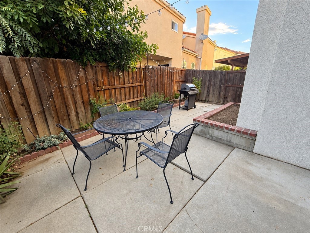 9141 Vincente Way Property Photo 9
