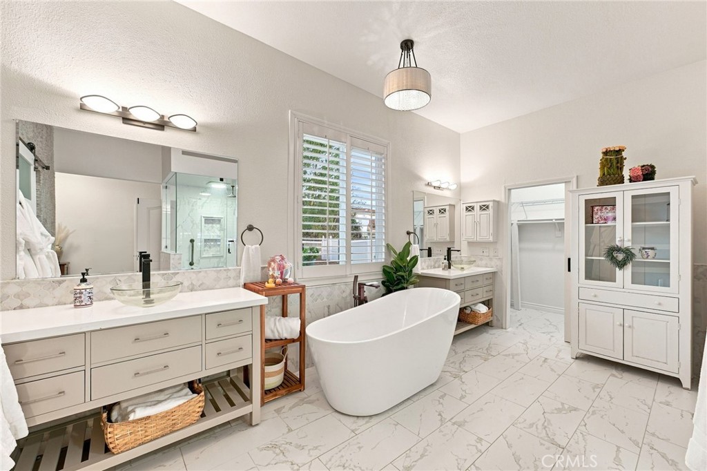 40823 Baccarat Road Property Photo 20