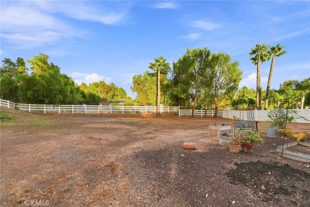 40823 Baccarat Road Property Photo 34