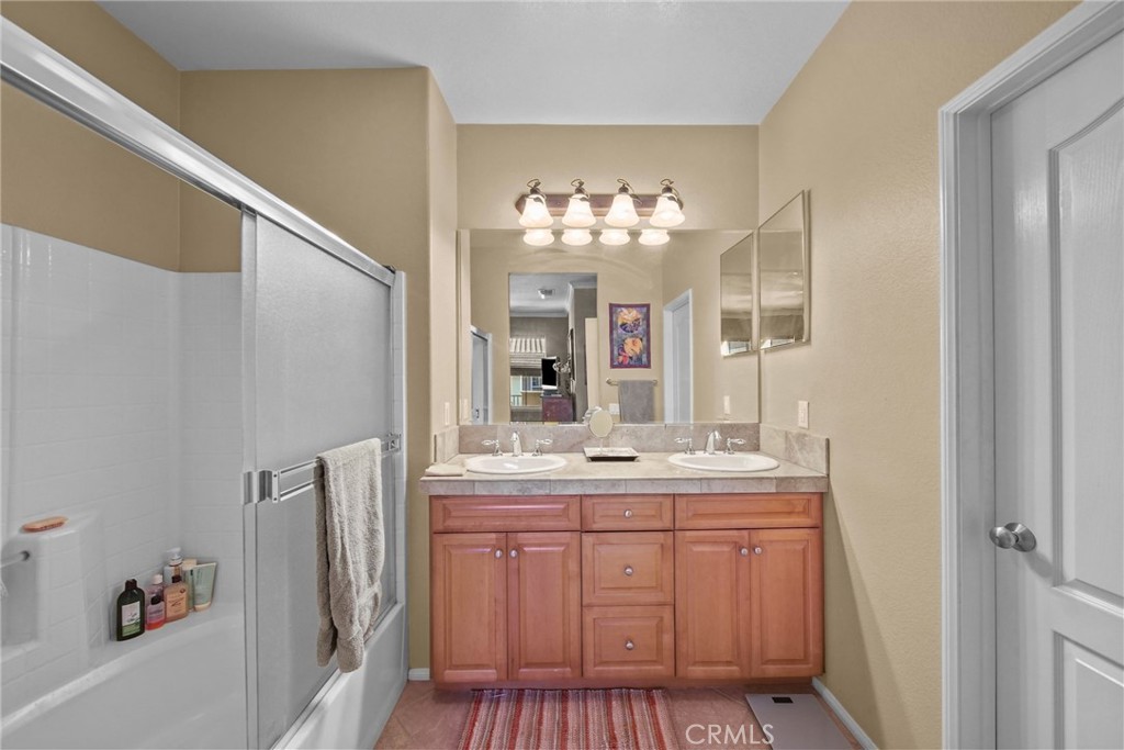 17985 Lost Canyon Road 122 Property Photo 26