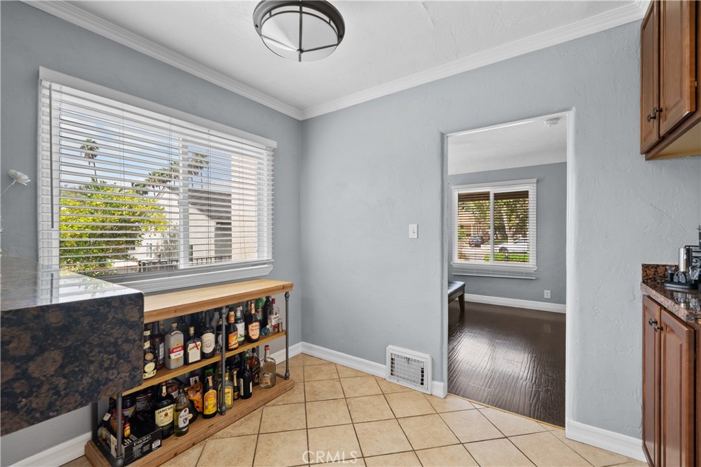 1010 E Santa Anita Property Photo 11