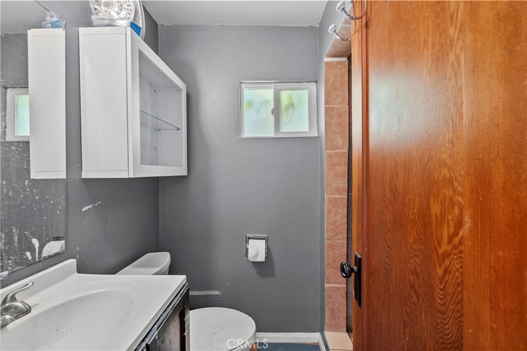 1010 E Santa Anita Property Photo 33