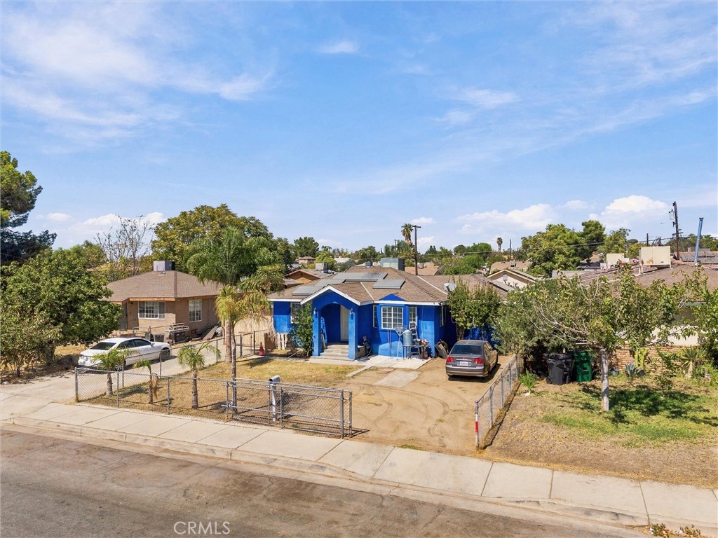 622 Irene Street Property Photo 2