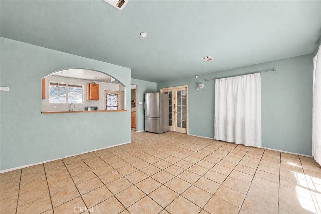 622 Irene Street Property Photo 13