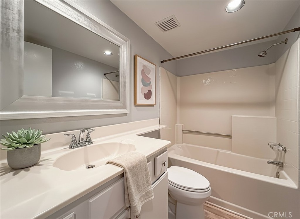 28131 Seco Canyon Road 39 Property Photo 17