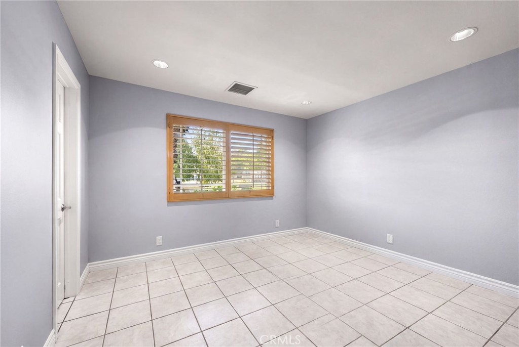 4145 Gillespie Avenue Property Photo 35
