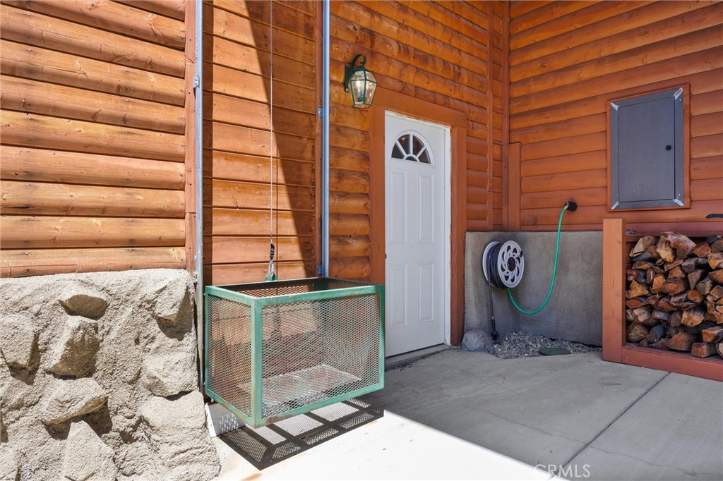 1832 Matterhorn Drive Property Photo 11