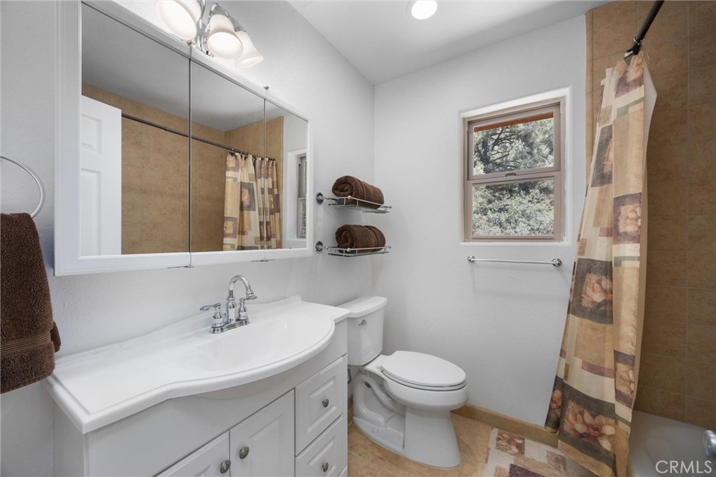 1832 Matterhorn Drive Property Photo 41