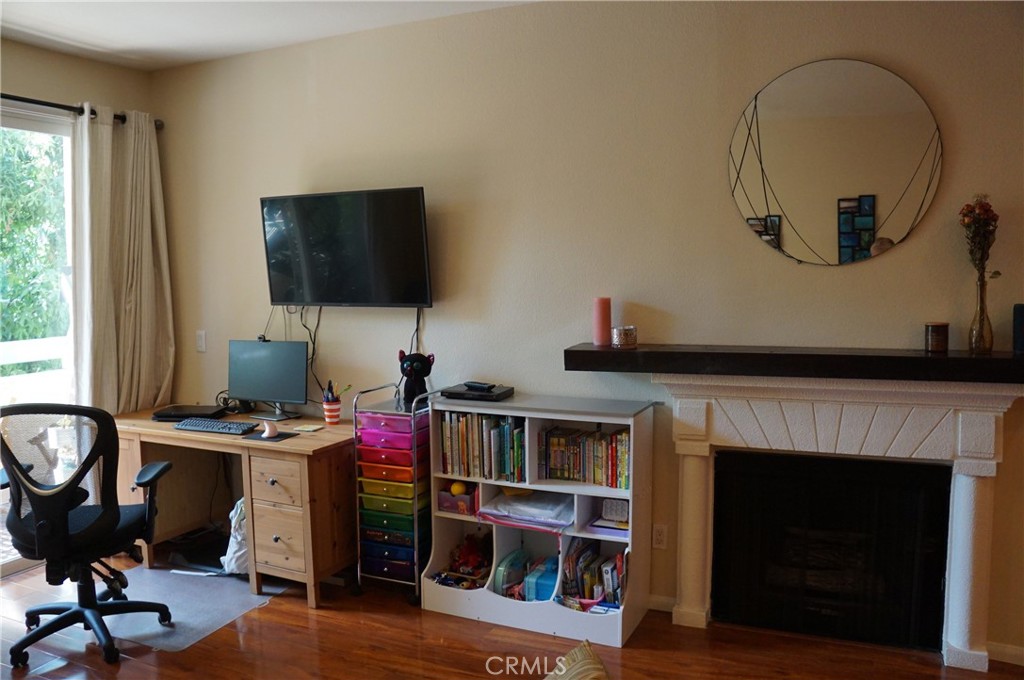 11225 Peach Grove Street 202 Property Photo 7