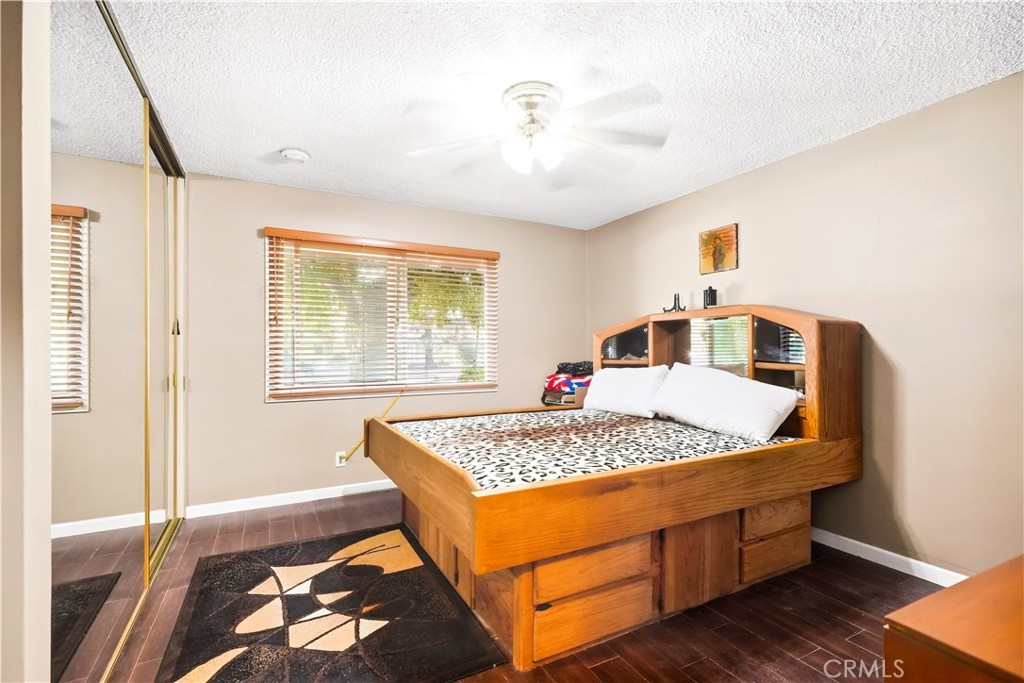 23951 Vanowen Street Property Photo 14