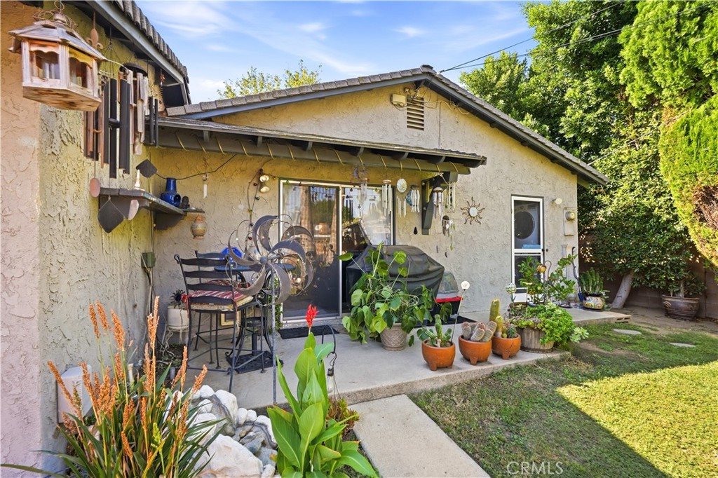 23951 Vanowen Street Property Photo 18