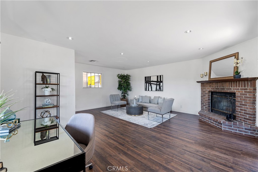 22540 Cass Avenue Property Photo 6