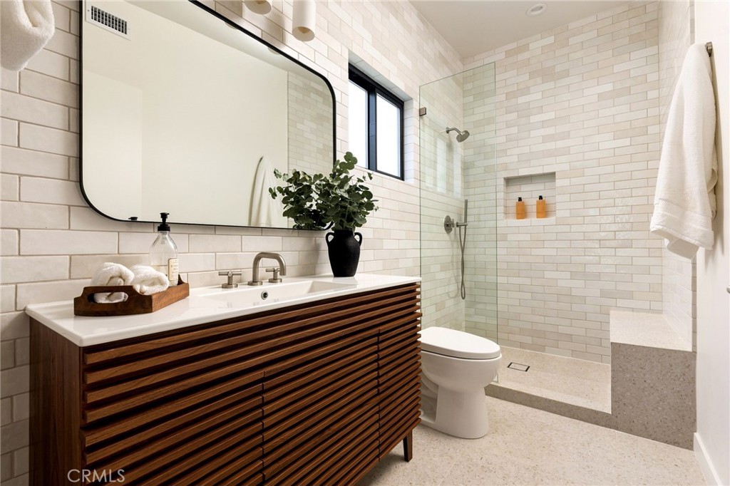6334 Bryn Mawr Property Photo 17