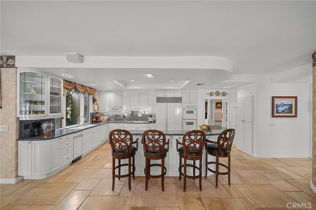15505 Live Oak Springs Canyon Property Photo 9