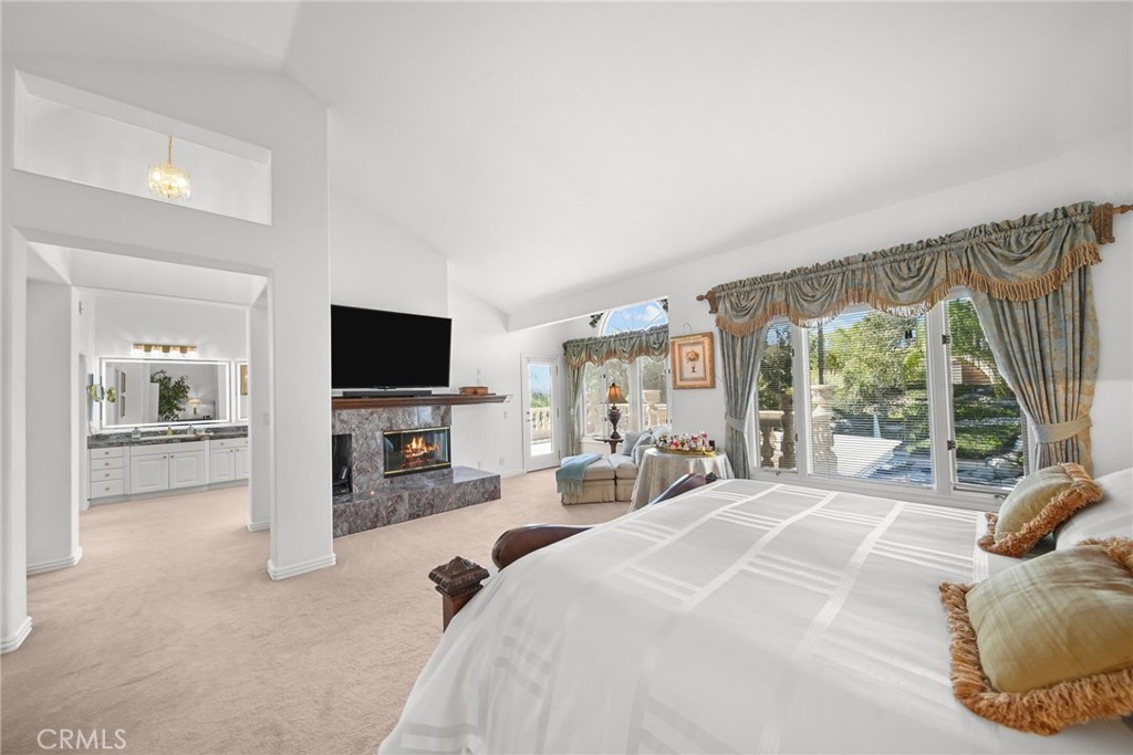 15505 Live Oak Springs Canyon Property Photo 20