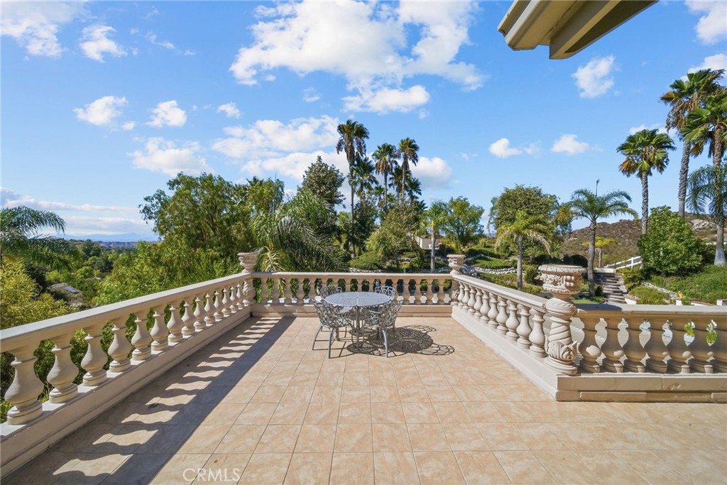15505 Live Oak Springs Canyon Property Photo 22