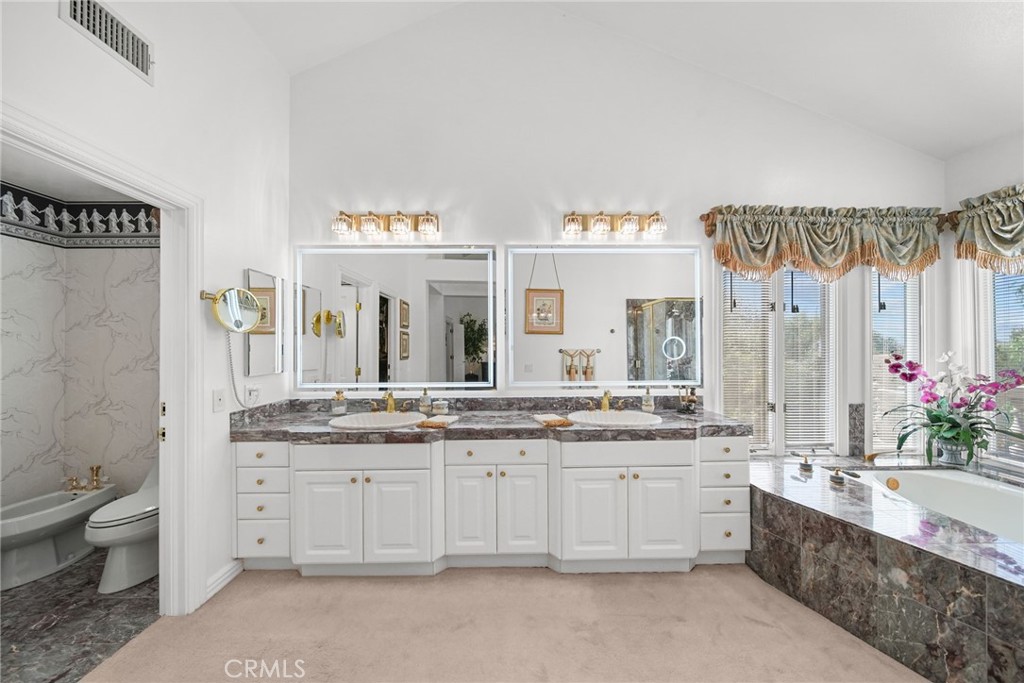 15505 Live Oak Springs Canyon Property Photo 23