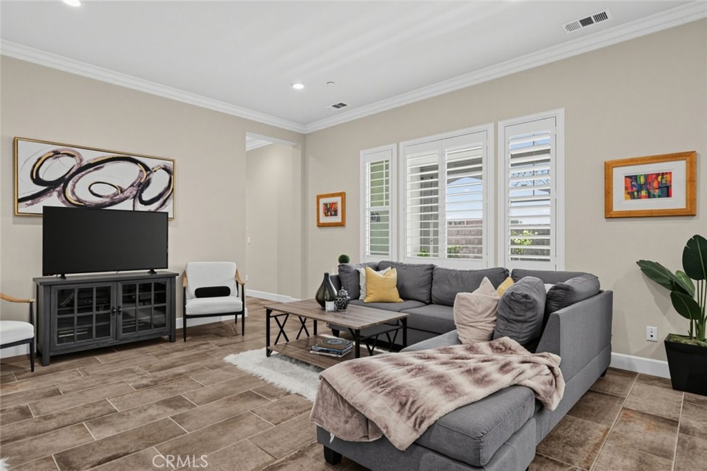 20 Puesto Road Property Photo 11