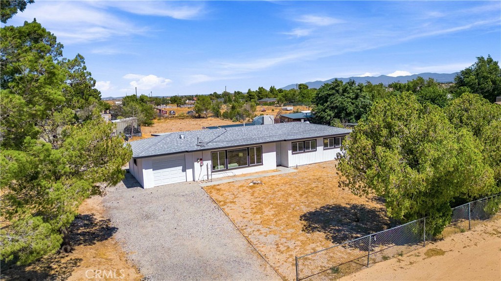 47508 93rd W Property Photo 1