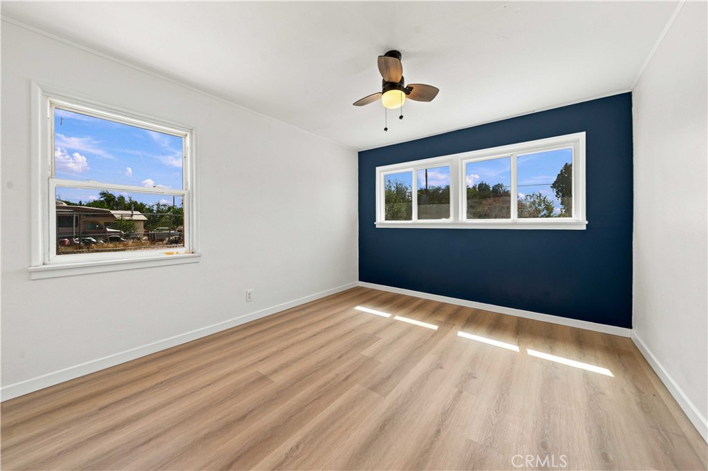 47508 93rd W Property Photo 17