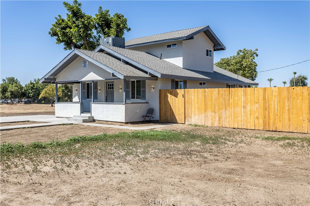 1700 Lotus Lane Property Photo 5
