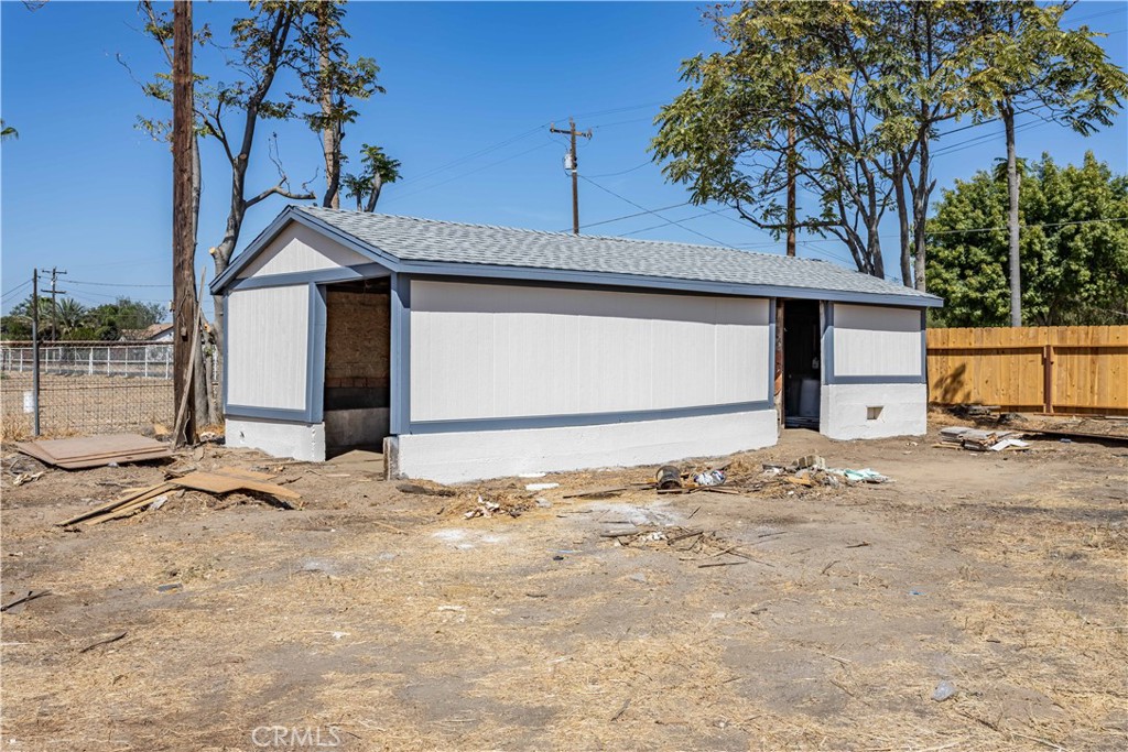 1700 Lotus Lane Property Photo 30