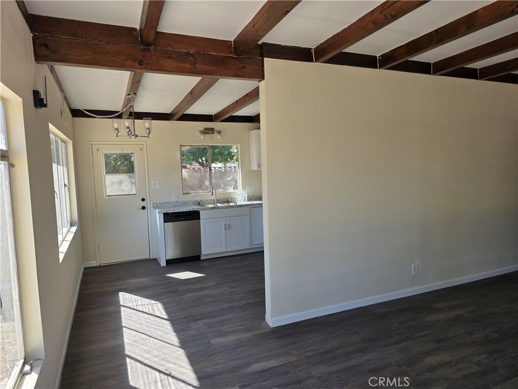 8955 E Avenue T12 Property Photo 16