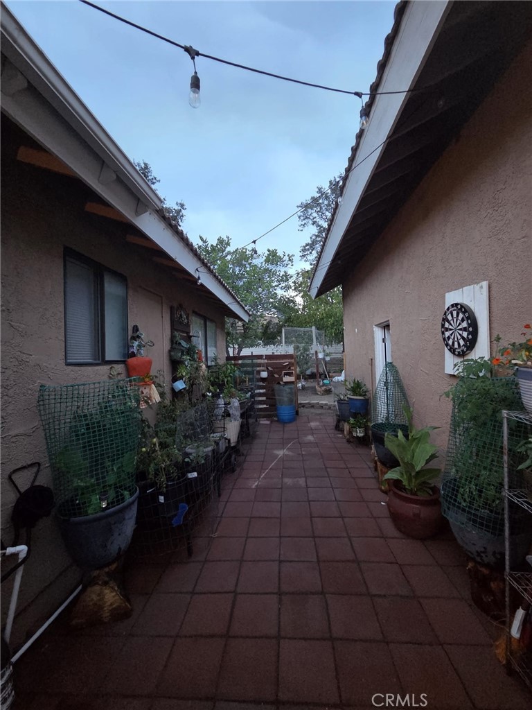 17820 Hambletonian Drive Property Photo 9