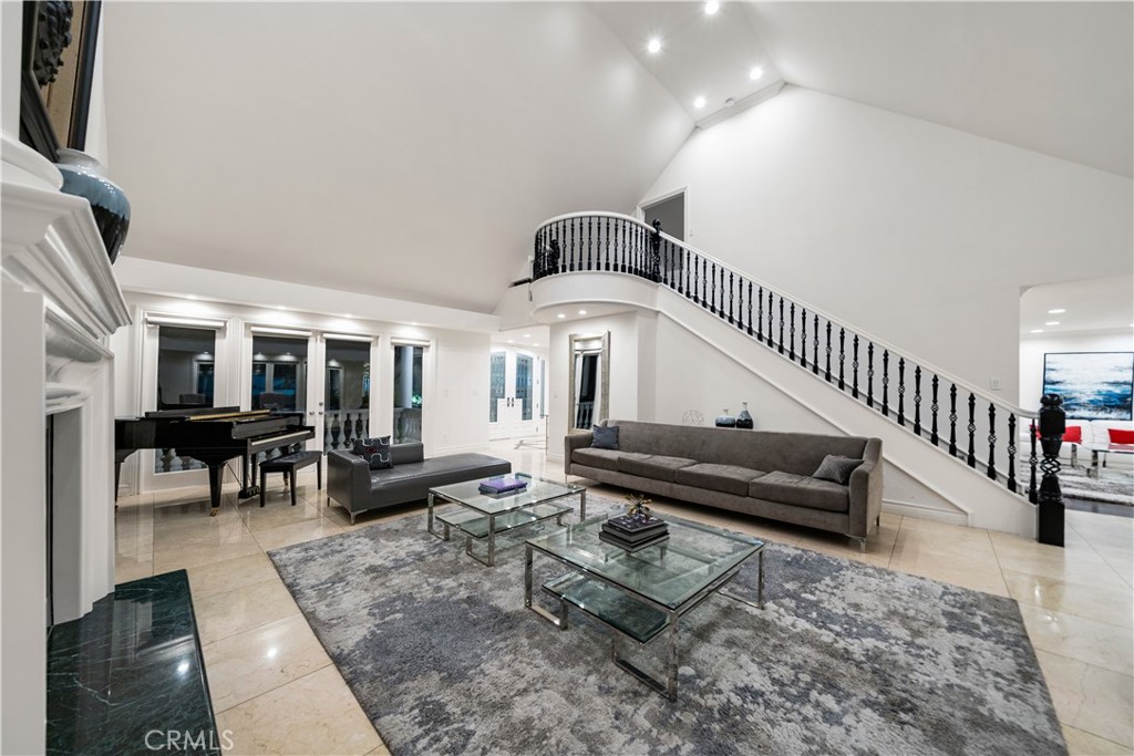 16221 Elisa Property Photo 7