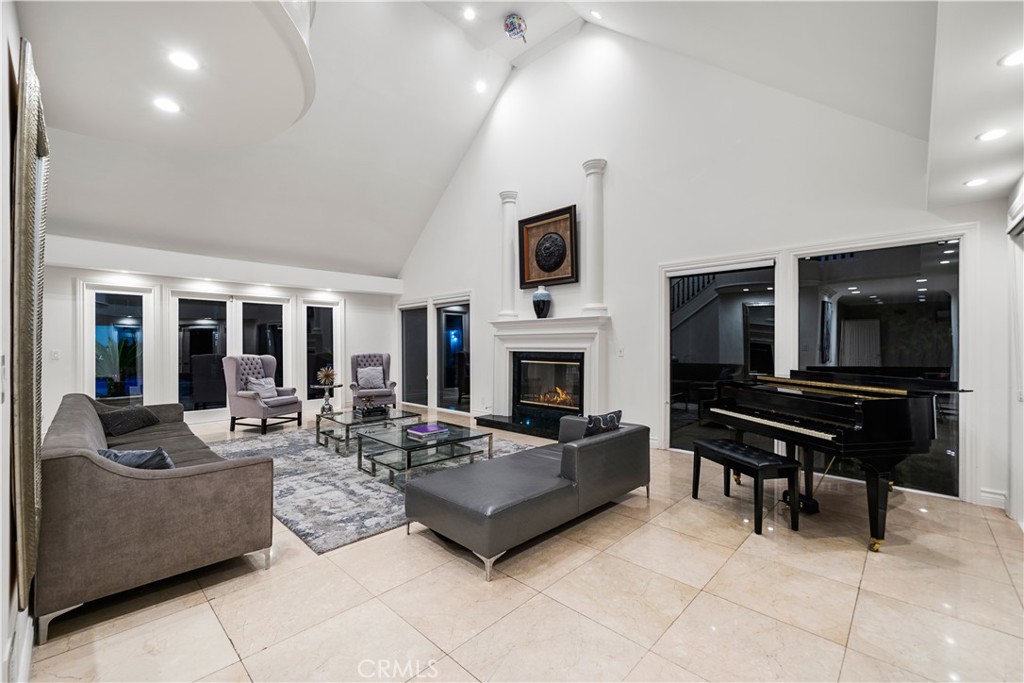 16221 Elisa Property Photo 11