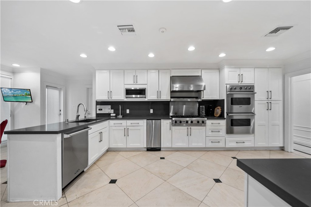 16221 Elisa Property Photo 13