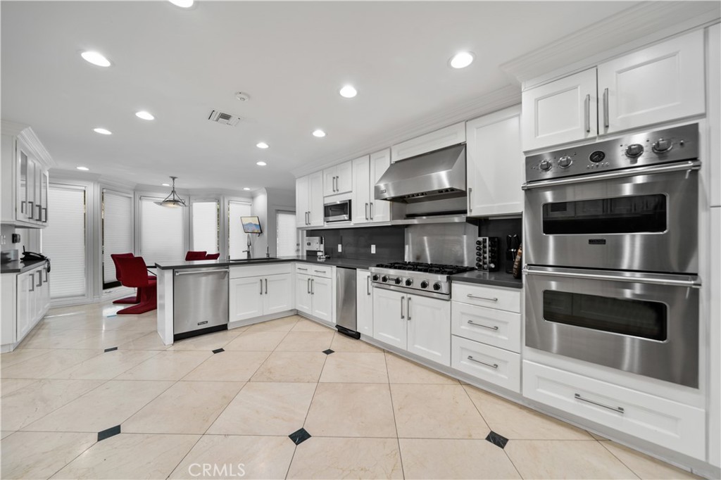 16221 Elisa Property Photo 14