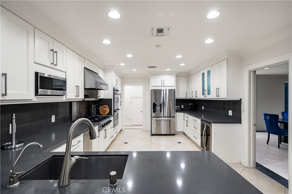 16221 Elisa Property Photo 15